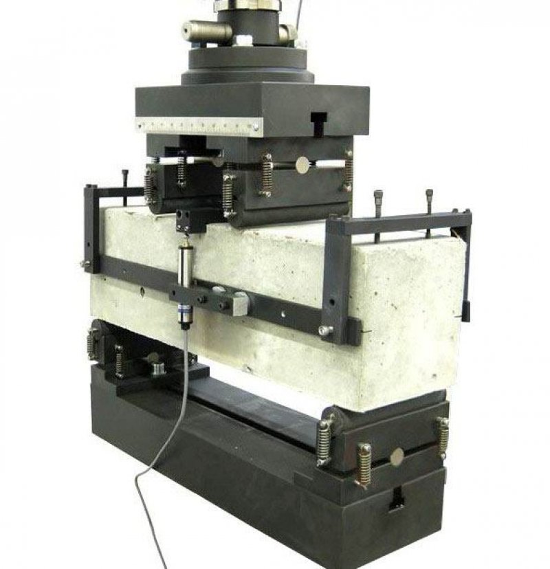 ASTM C1609  Flexural Performance of Fiber-Reinforced Concrete (Using Beam With Third-Point Loading) Test Fixtures