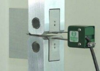 ASTM E1820 Test Fixture